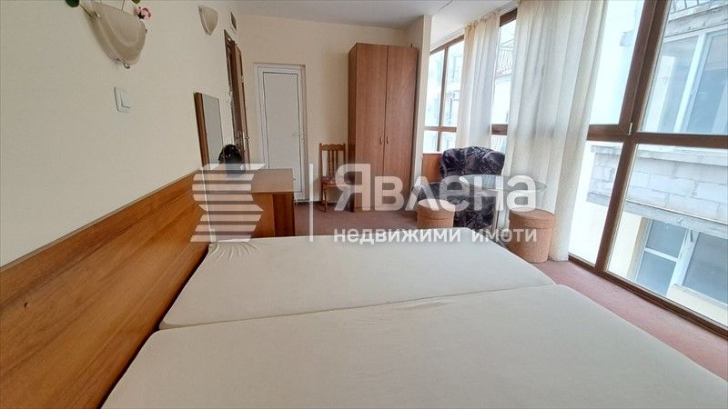 Продава се Едностаен апартамент в Несебър - 25 кв.м за 1280 €/кв.м - Снимка #3