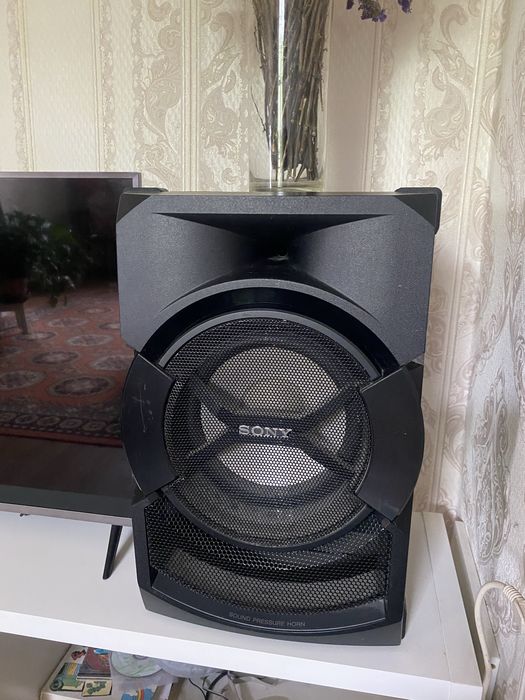 Музыкальный центр sony