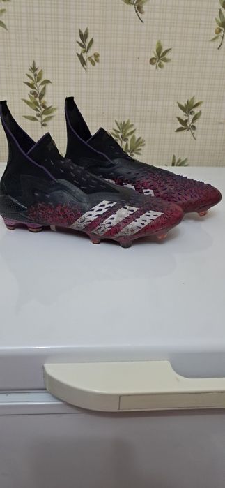 Предатор Адидас бутсы 40 р