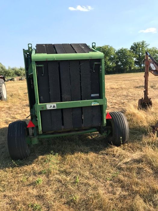 Presă rotundă curele John Deere 545