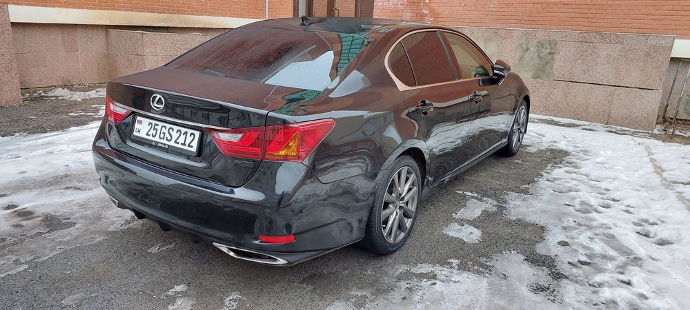 Продам Lexus GS 250