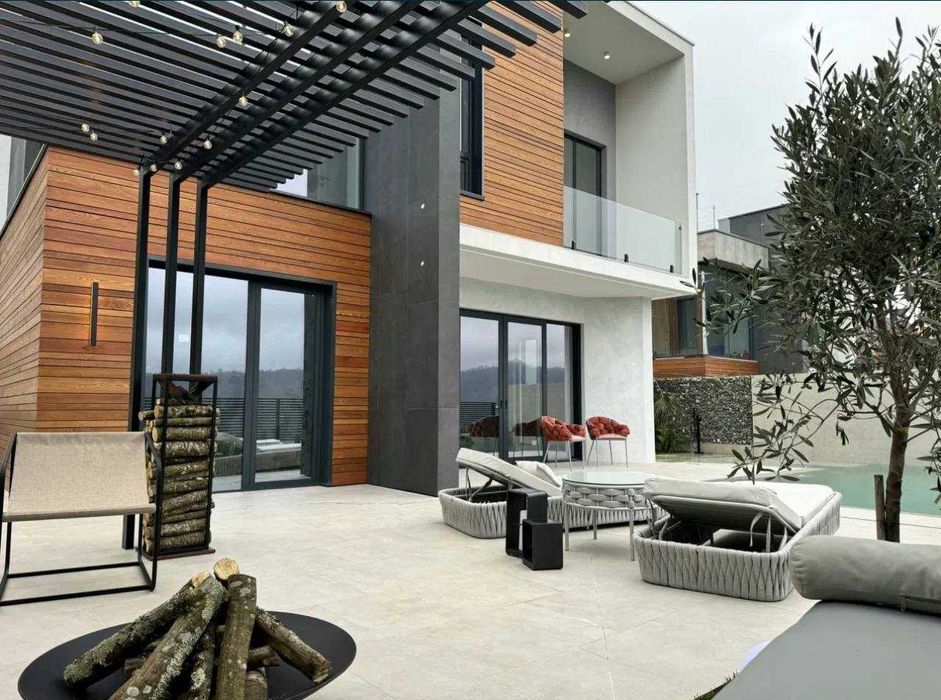 Аренда люкс дома, вилла  в столице на улице Никитина