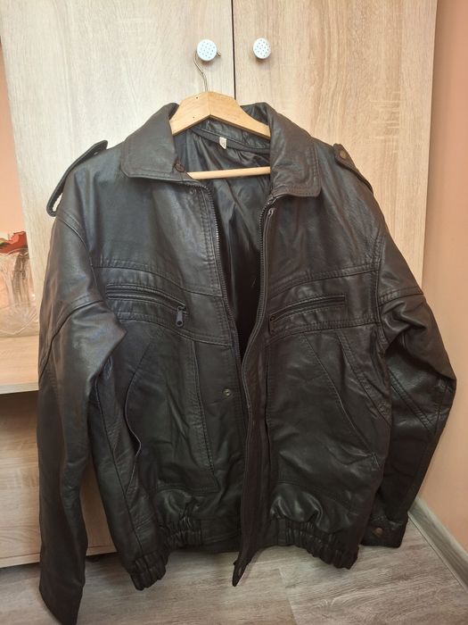 Мъжко яке от естествена кожа