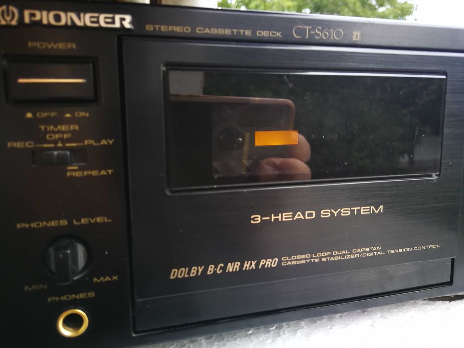Продавам висок клас hi-fi дек PIONEER CT-S610