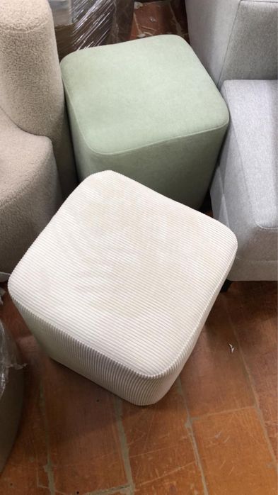 Продается пуфики