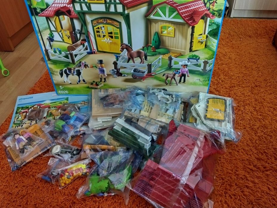 Lego mare Ferma de cai!!!