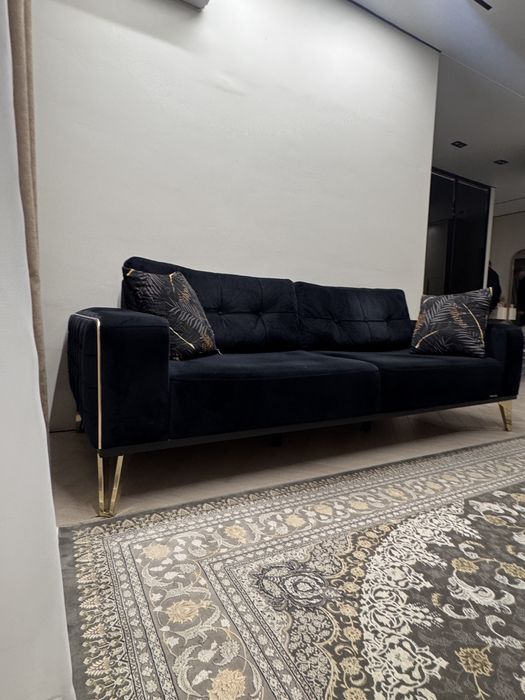 Продаю диван в хорошем состоянии