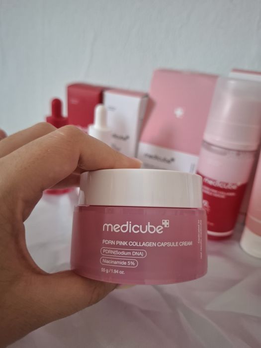 Козметика Medicube PDRN