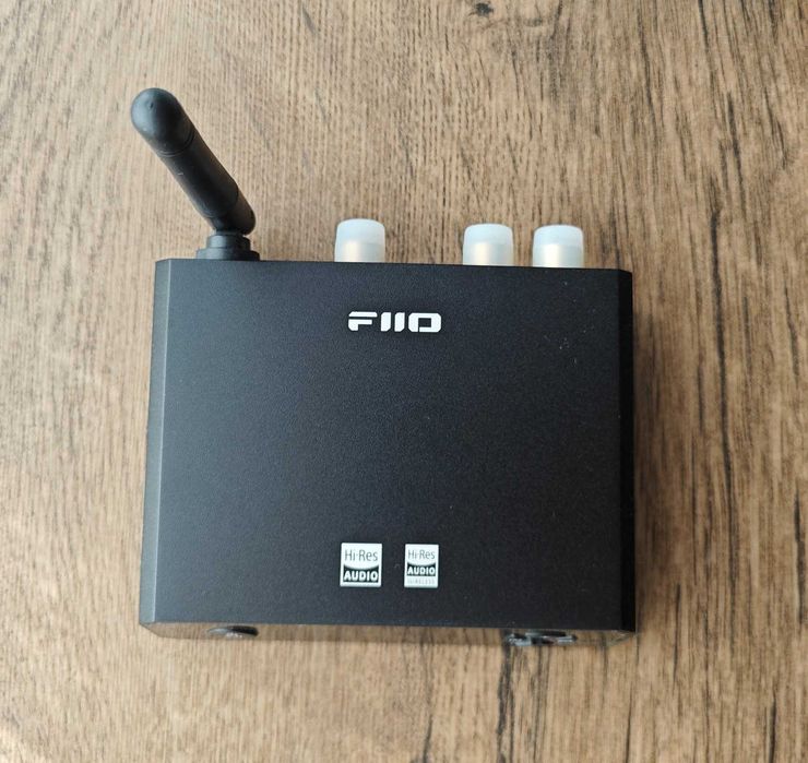 Fiio BR13 Hi-Res BT Audio Receiver - НОВ