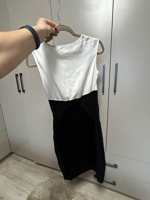 Рокля Guess by Marciano