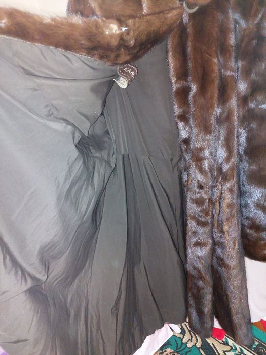 Продам норковую шубу