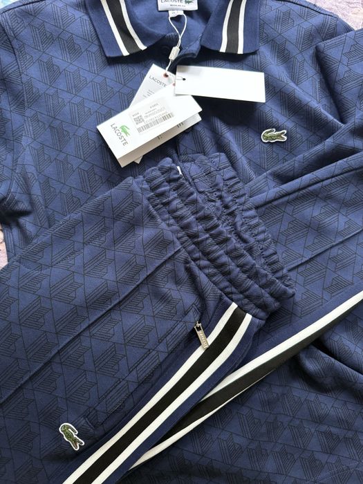 Lacoste     lacoste