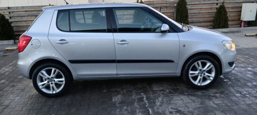 Skoda Fabia accept schimb cu automata/electrica