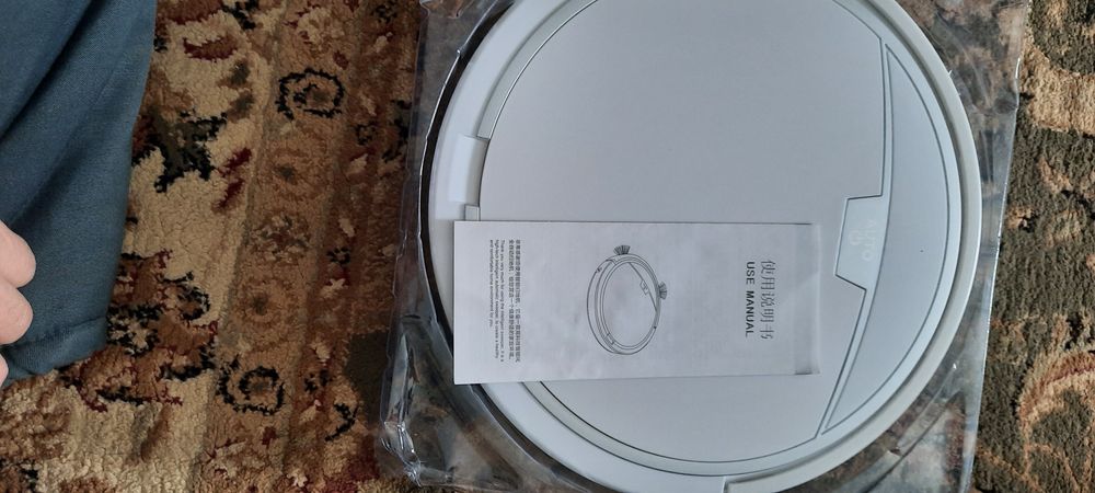 Продам пылесос робот