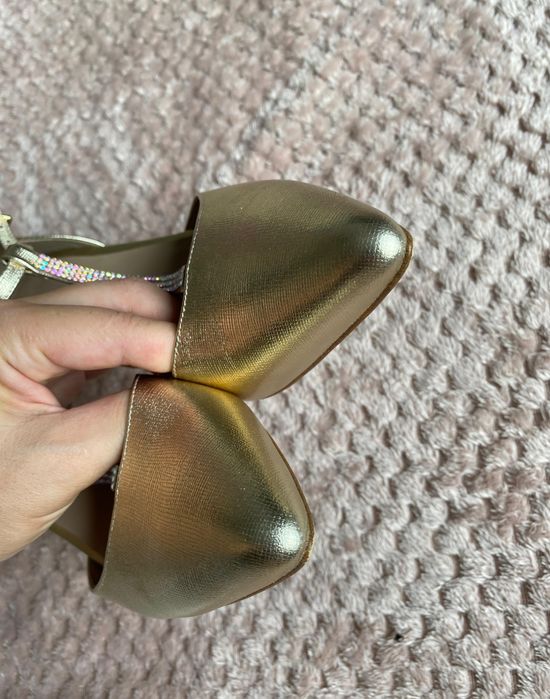 Pantofi aurii Kate Gray