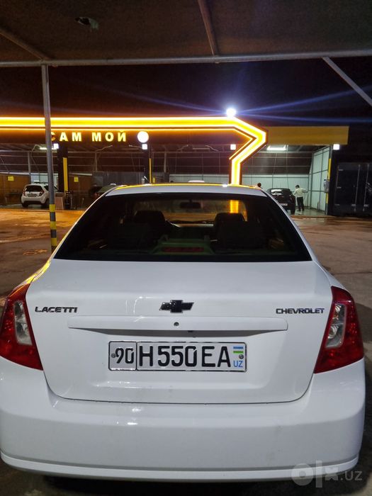 Lacetti avtomat sotiladi