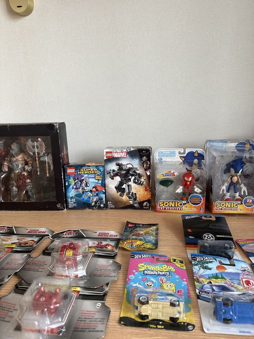 Колекционная игрушка