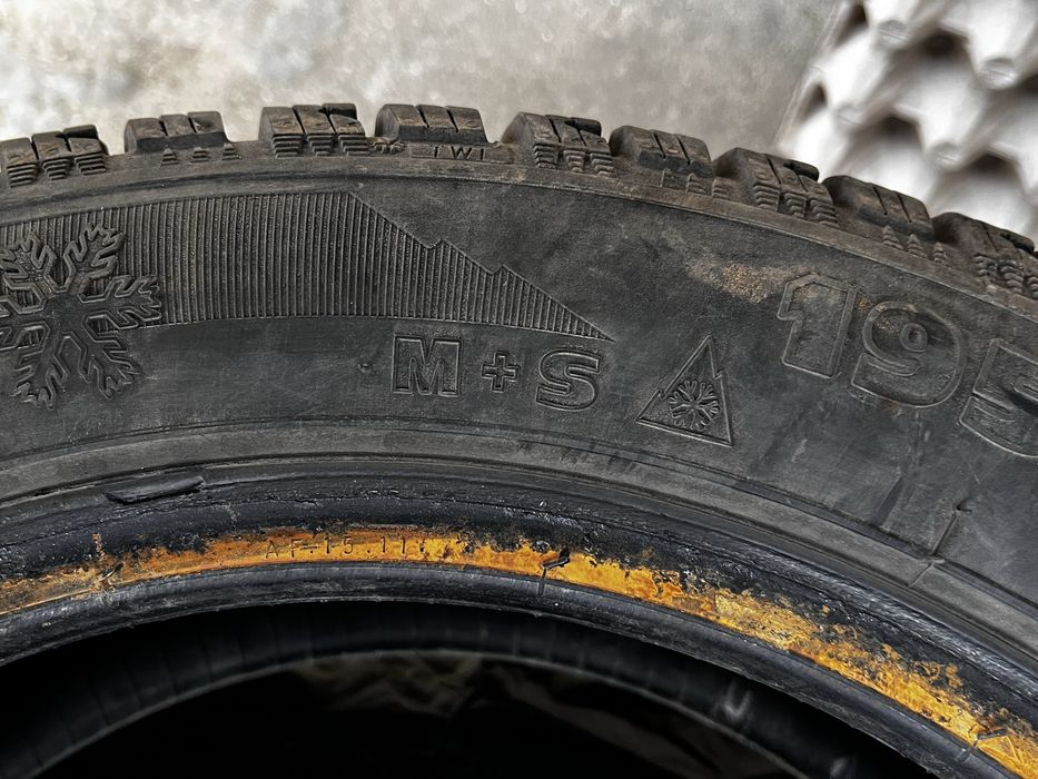 Зимни гуми.