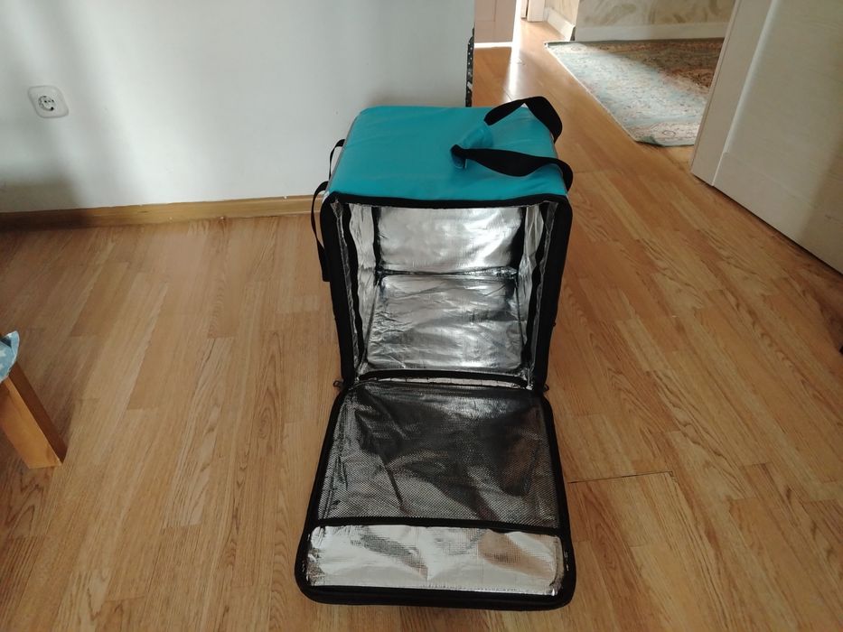 Курьерская сумка Wolt