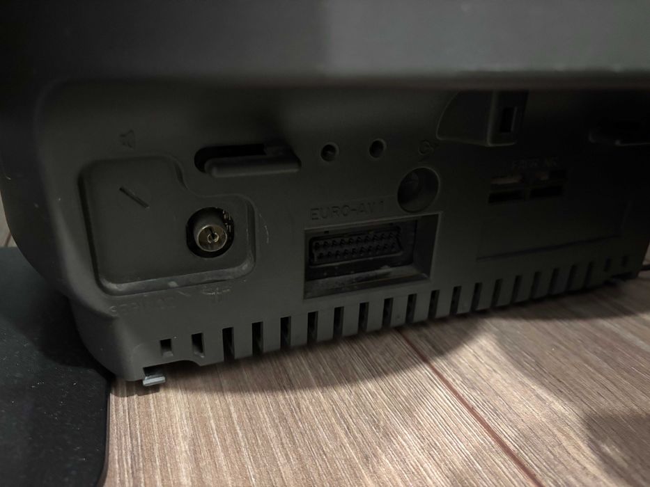 Televizor CRT (tub) NOKIA, 14 inch, stare foarte buna, retro gaming TV