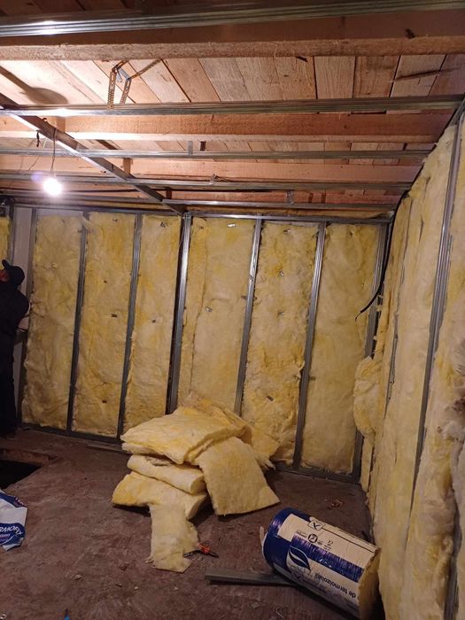 Casa din panou sandwch