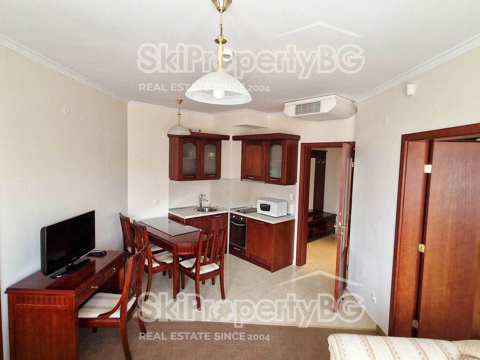 Продава се Тристаен апартамент в Банско - 98 кв.м за 1020 €/кв.м - Снимка #1