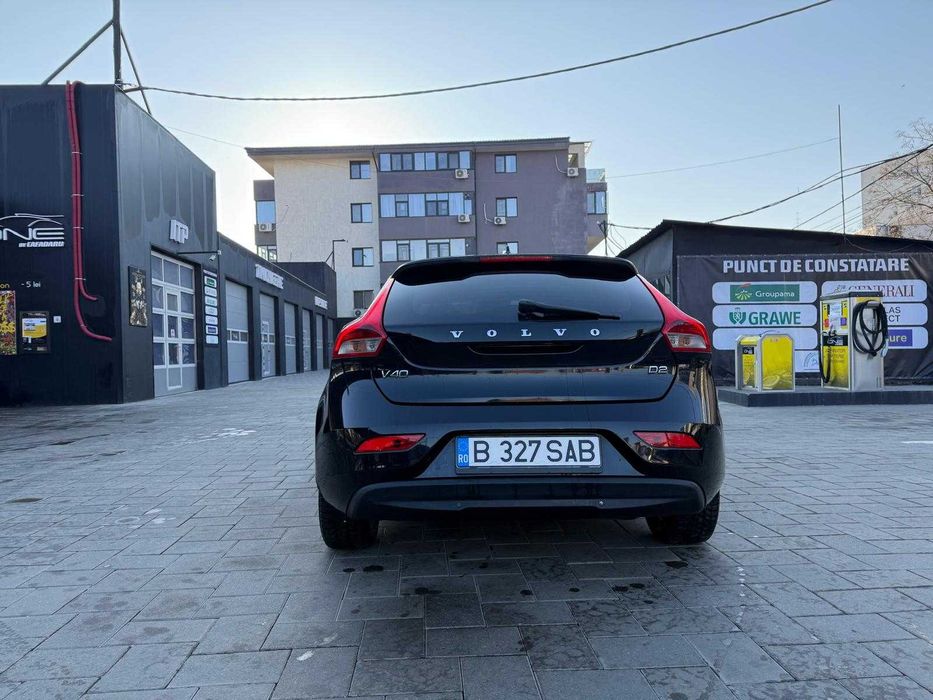 VOLVO V40 2014 — imagine 8