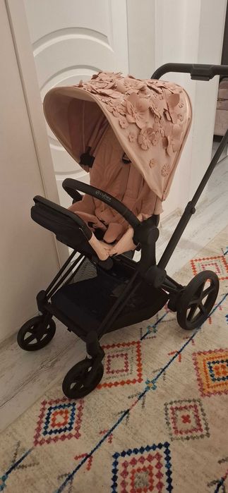 Бебешка количка CYBEX