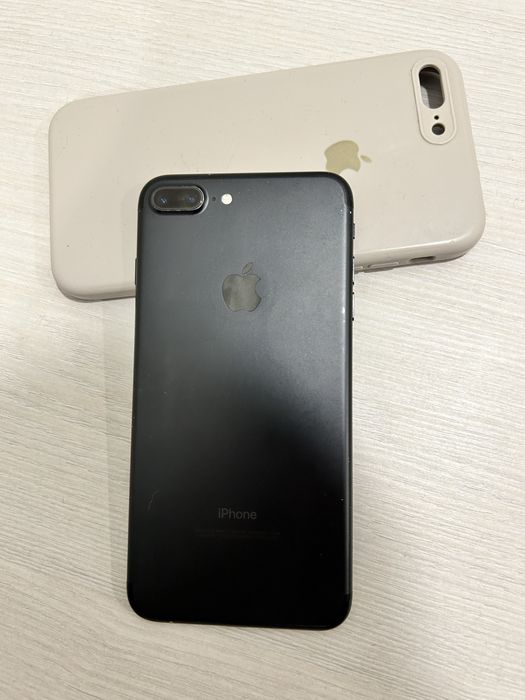 Iphone 7 plus , 128 гб