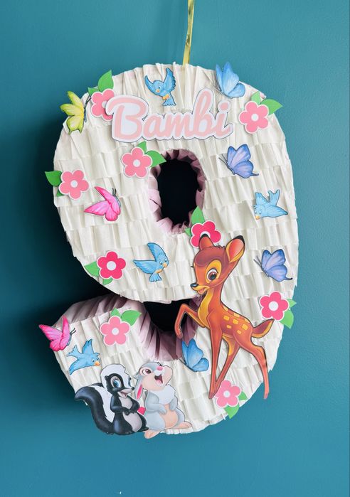 Бамби пинята Bambi