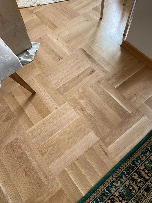 Продавам нов дъбов паркет, произведен от ЕМКО Бургас