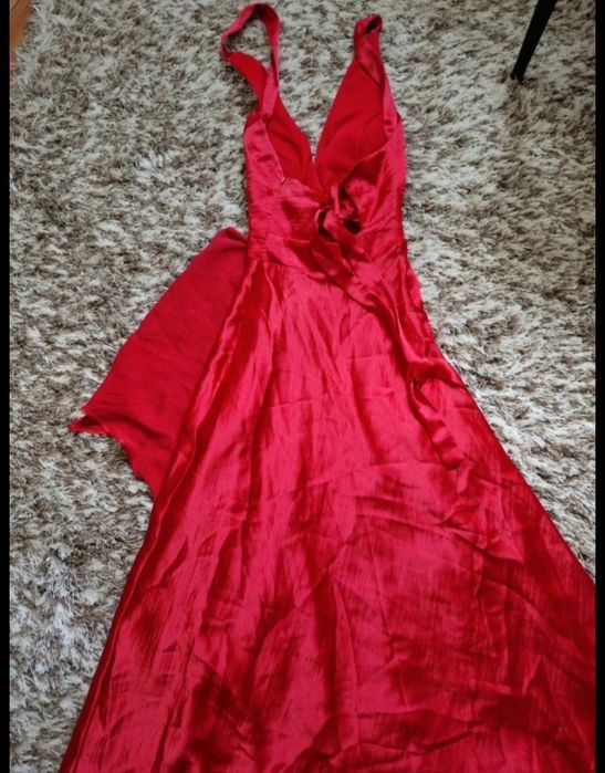 Rochie eleganta rosie