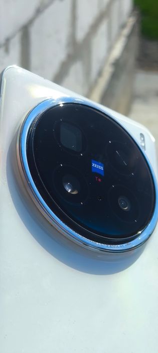 Vivo x200 pro срочно продам!!