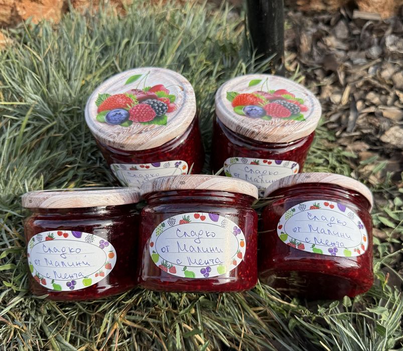 Домашен сироп концентрат от Малини, Мента, Смокини,Мащерка,Маточина