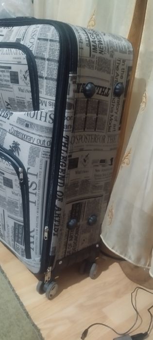 Большой чемодан 80 лит