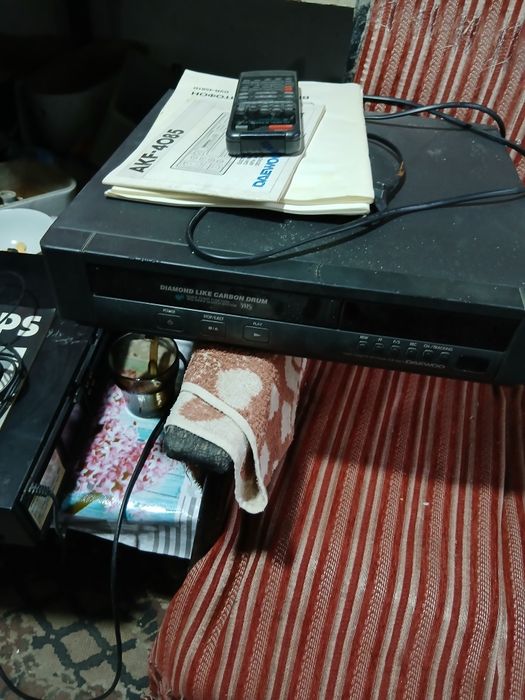 Видиомагнитофон дхф.