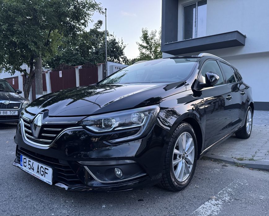 RENAULT Megane
