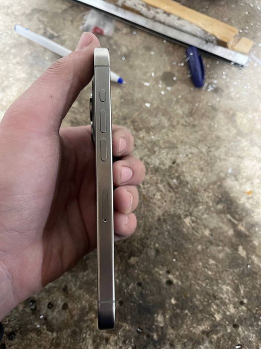 iphone 15 pro natural TITAN 90% yomkst 411 sikil idial