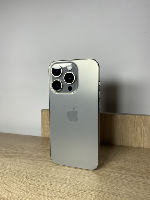 КАТО НОВ Iphone 15 pro 128gb 100%