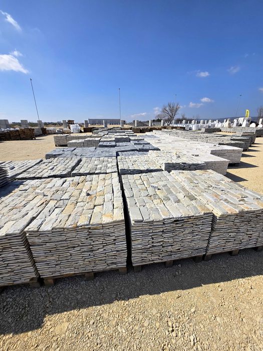 Гнайс облицовъчен камък подова настилка декоративен озеленяване тикли