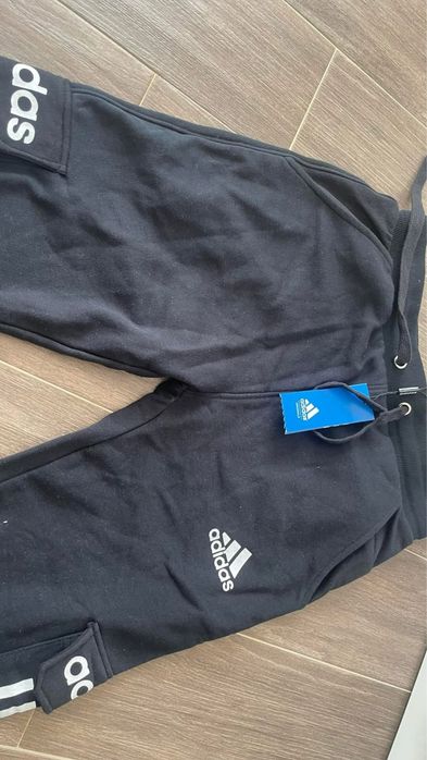 Pantaloni trening Adidas M ,L