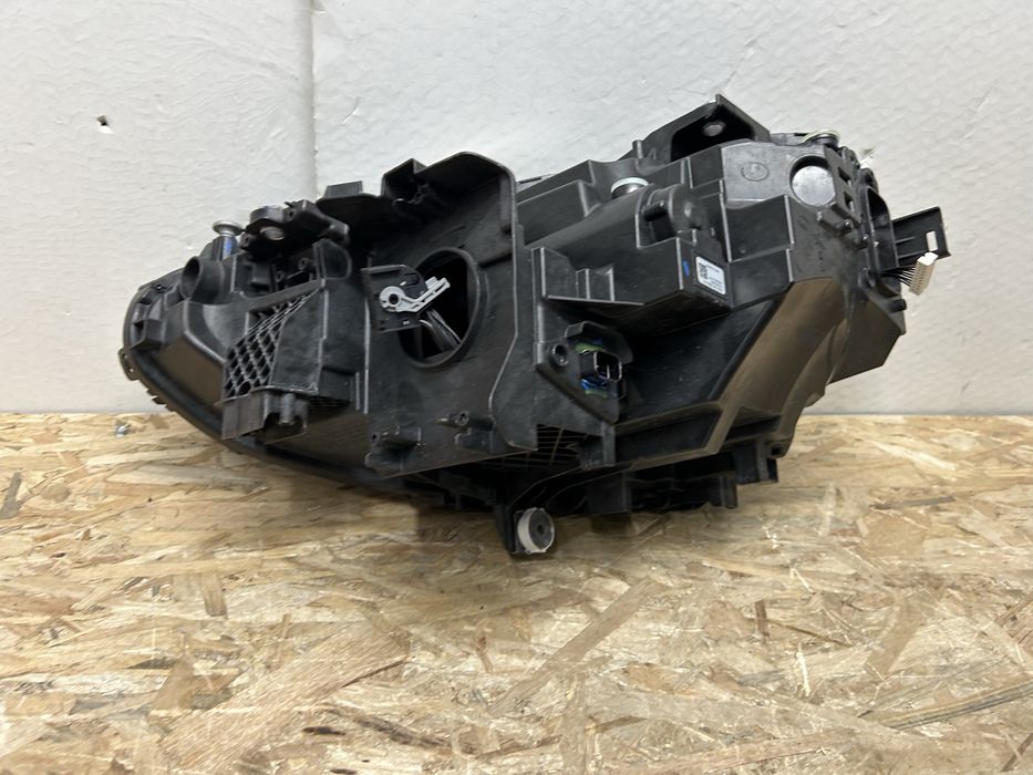 Far faruri bmw G42 G87 M2 full led dreapta 2020-2023
