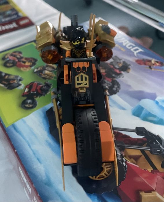Lego ninjago figurina