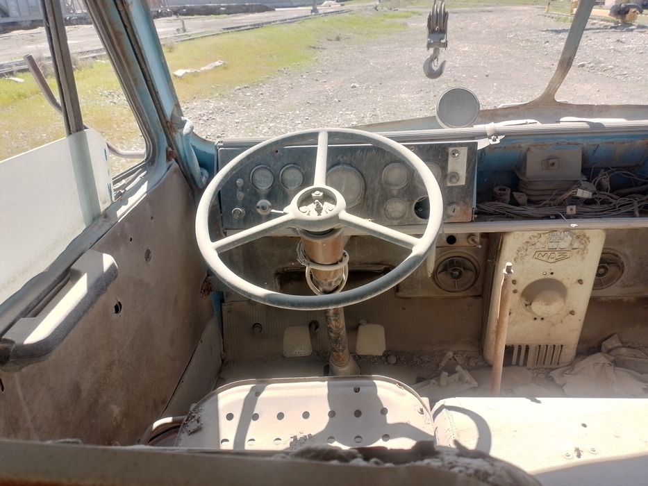 Mazz kran sotiladi  Manzil: Samarqand viloyati Kattakurgan shahri