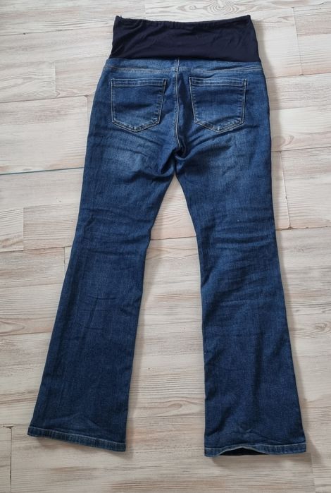 Продам джинсы для беременных б/у