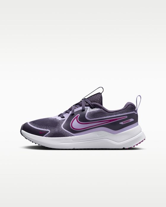 Кроссовки Nike Cosmic Runner