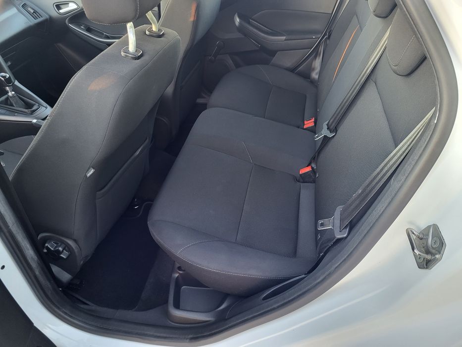 Vând Ford Focus  inmatriculat 2024