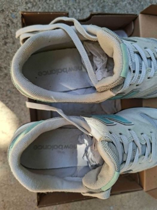 Adidasi New Balance
