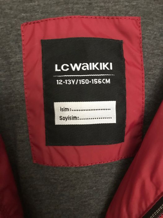 Есено яке LC WAIKIKI