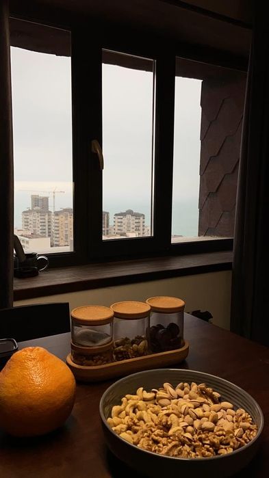 По часам и на ночь